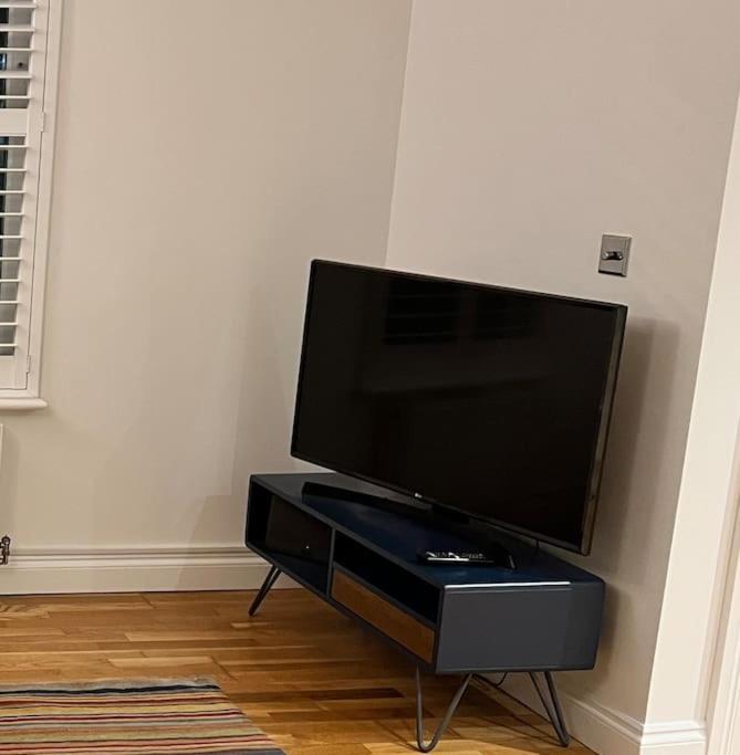 ***Spotless, Bright 1 Double Bed Apartment*** Bath Kültér fotó